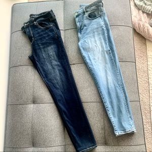 2 American Eagle Outfitter Jeans